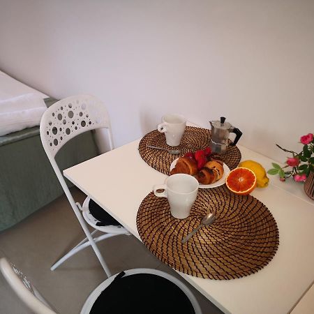 Marilor Apartments Catania Bagian luar foto