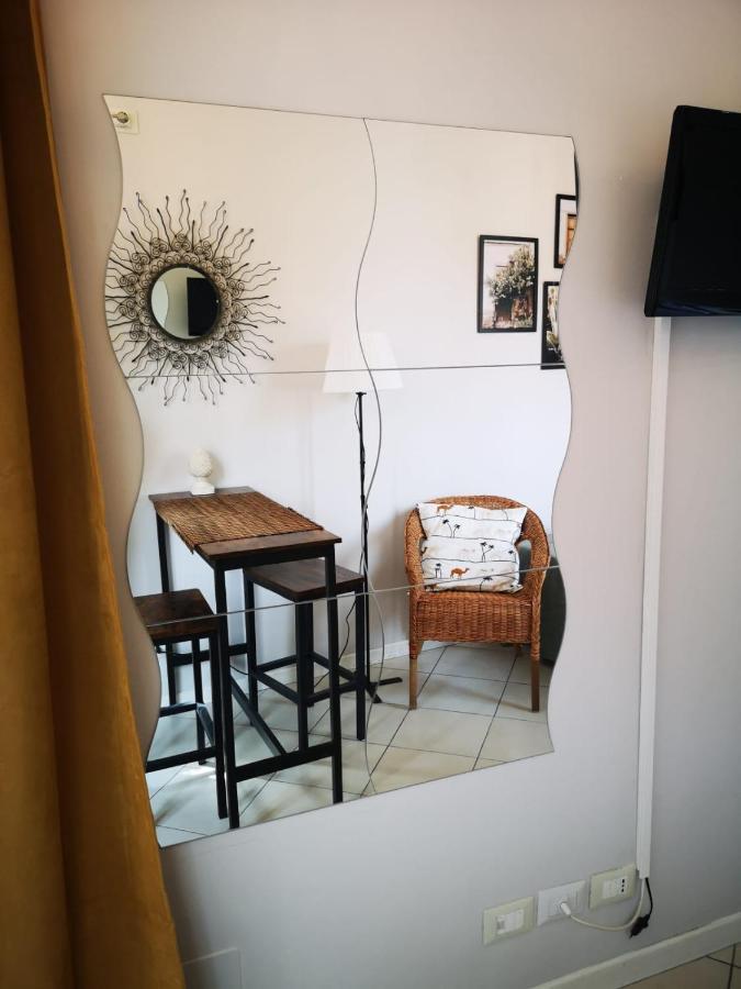 Marilor Apartments Catania Bagian luar foto