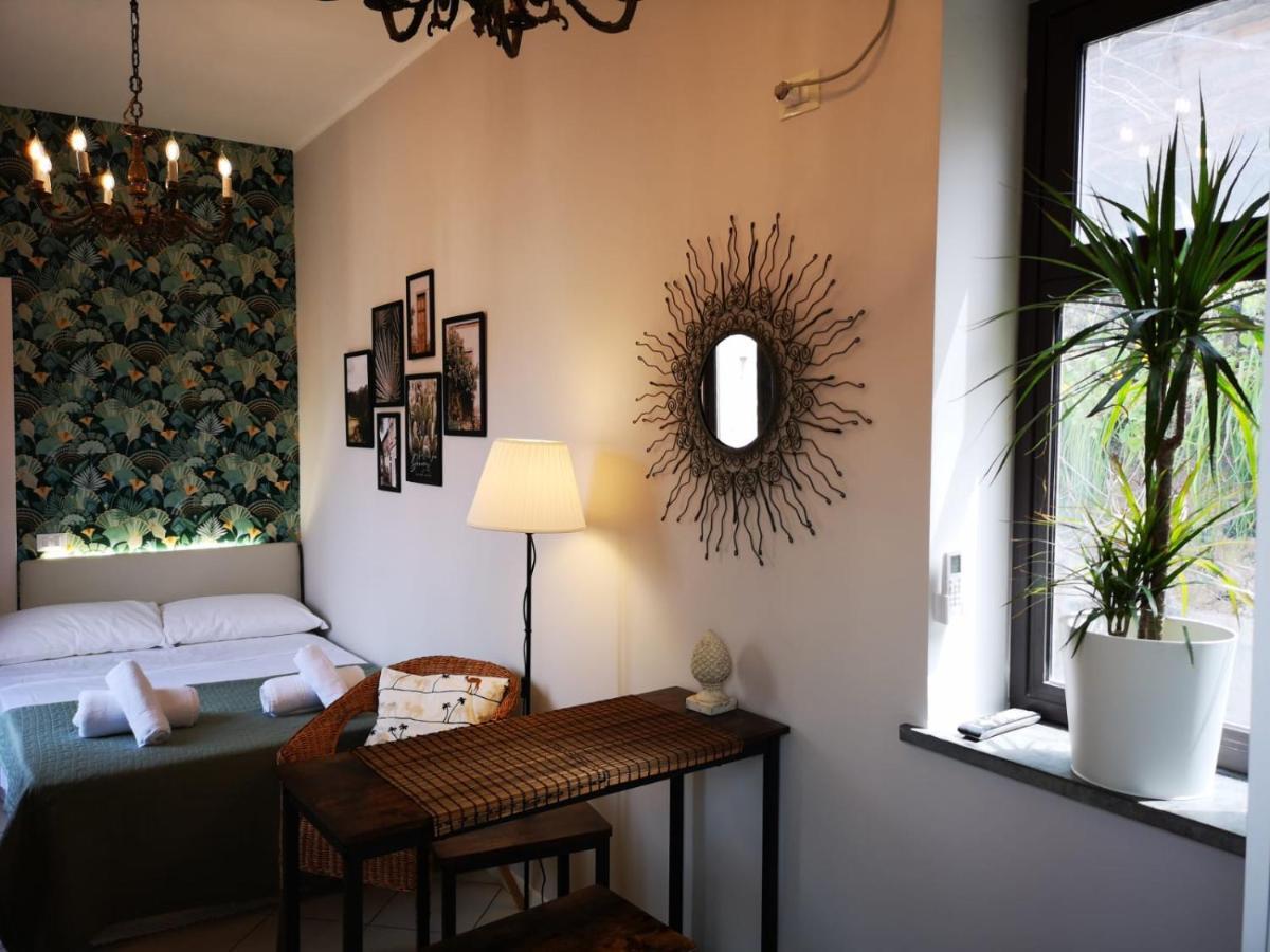 Marilor Apartments Catania Bagian luar foto