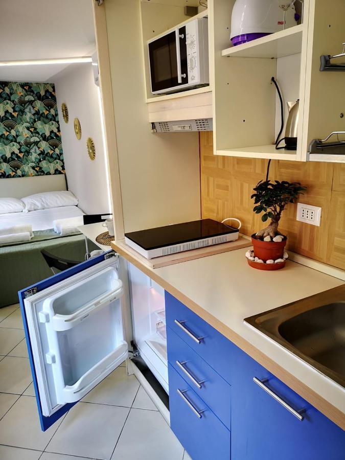 Marilor Apartments Catania Bagian luar foto